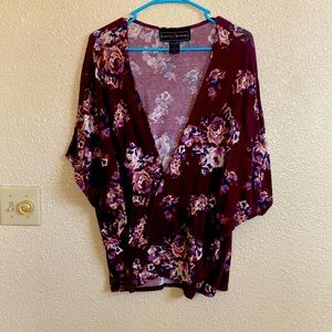 Polly Esther Cardigan Size small